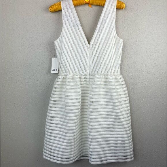 NWT Bar III White V-Neck Midi Dress Size 4 - Picture 4 of 7